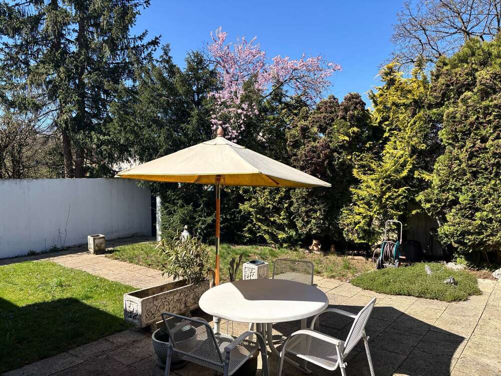 Thumbnail-Haus zum Kaufen in München 934.000,00 € 141 m²