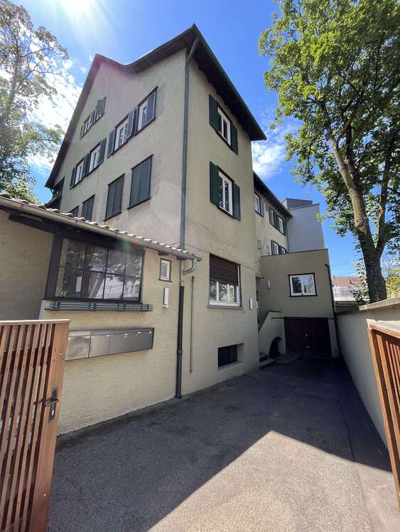 Thumbnail-Wohnung zum Mieten in Esslingen am Neckar 650,00 € 35.9 m²