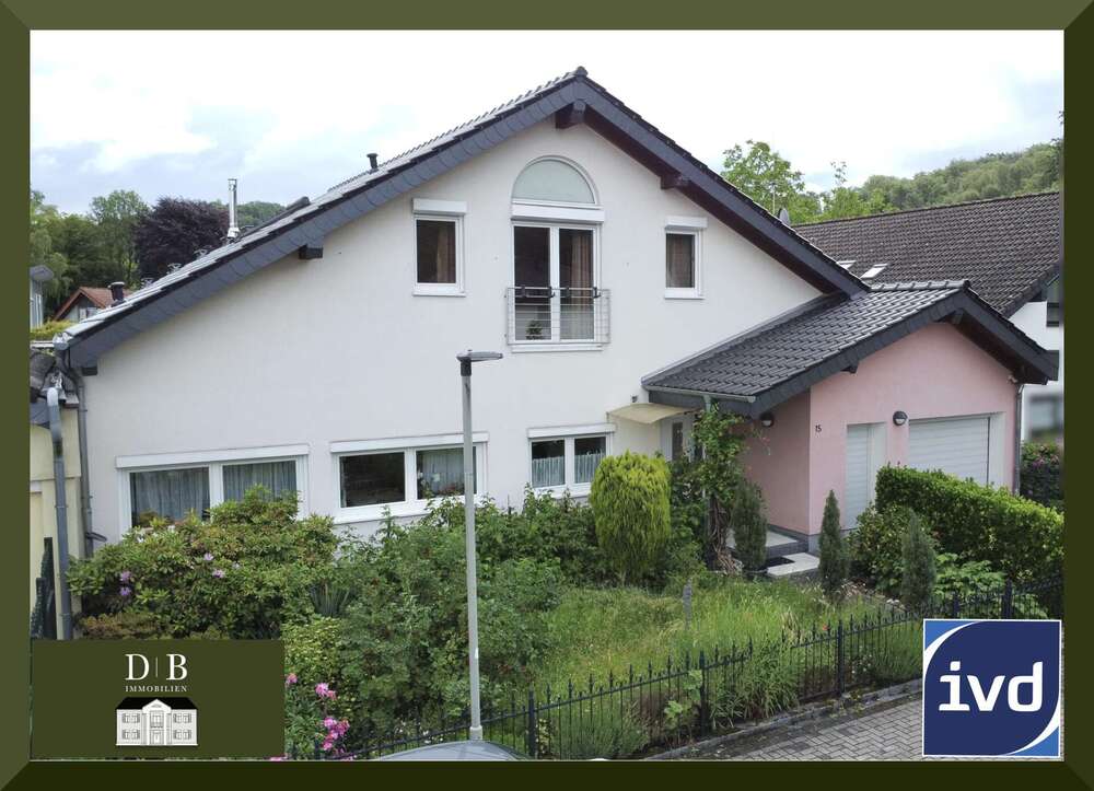 Thumbnail-Haus zum Kaufen in Lohmar Donrath 589.000,00 € 208 m²