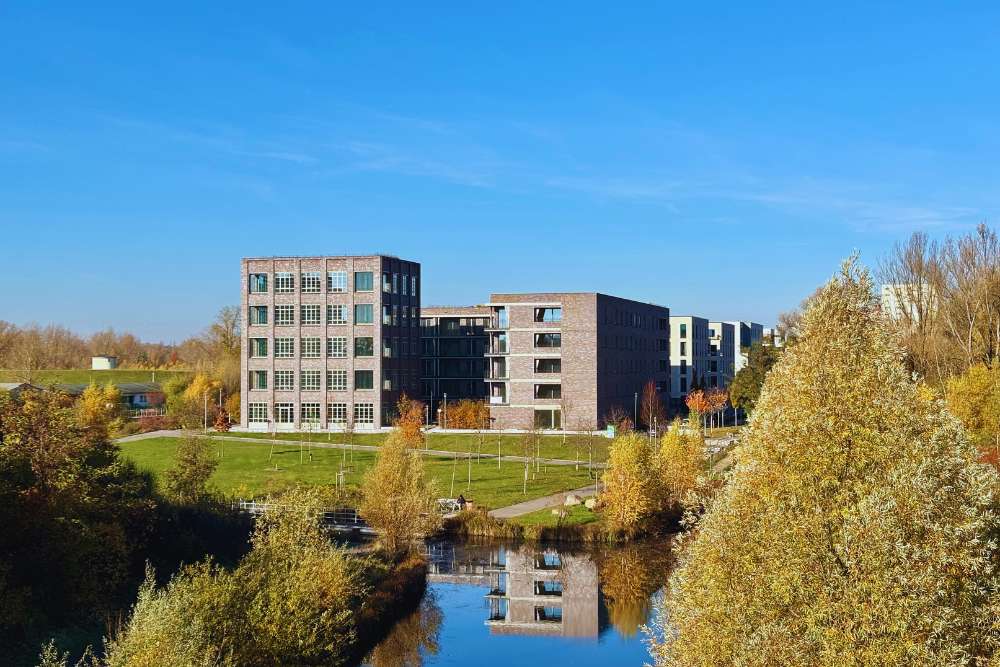 Thumbnail-Wohnung zum Mieten in Leipzig 1.918,11 € 112.83 m²