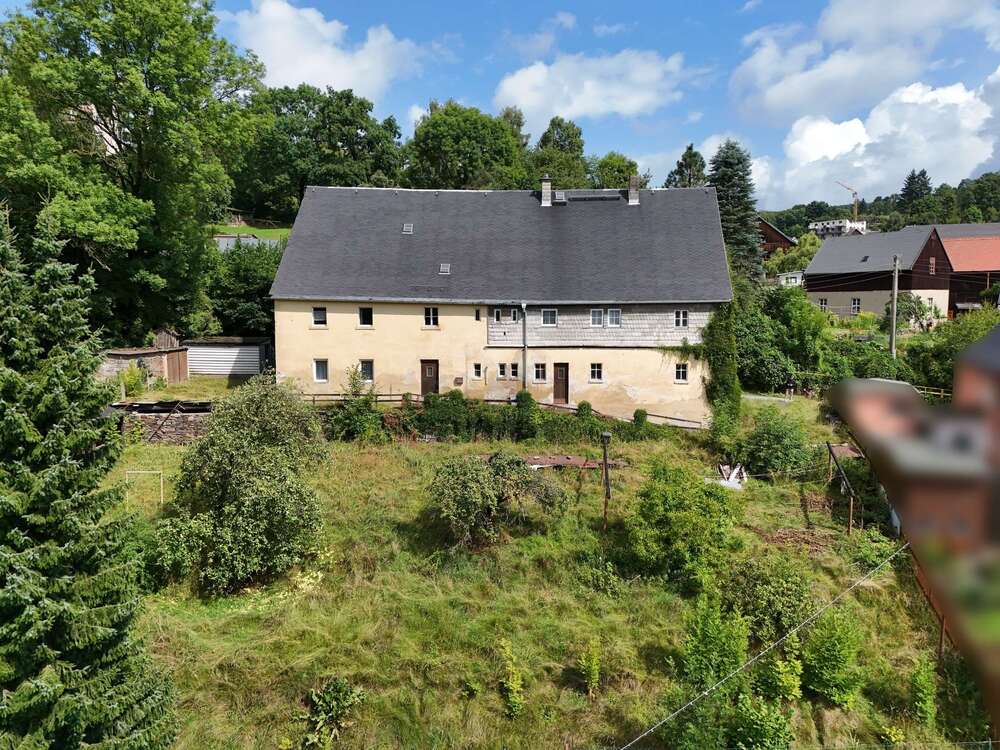 Thumbnail-Haus zum Kaufen in Grünhain-Beierfeld 49.000,00 € 246 m²