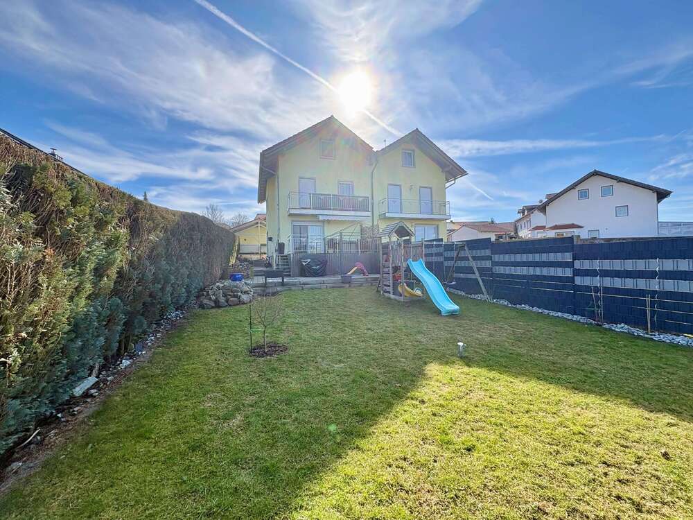 Thumbnail-Haus zum Kaufen in Schöllnach 349.000,00 € 124 m²