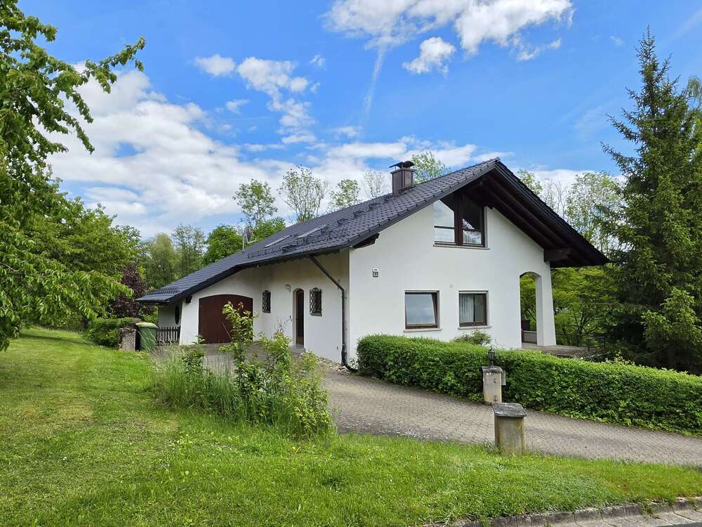 Thumbnail-Haus zum Kaufen in Bad Rodach 258.500,00 € 300 m²