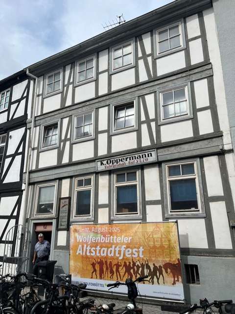 Thumbnail-Haus zum Kaufen in Wolfenbüttel 95.000,00 € 150 m²