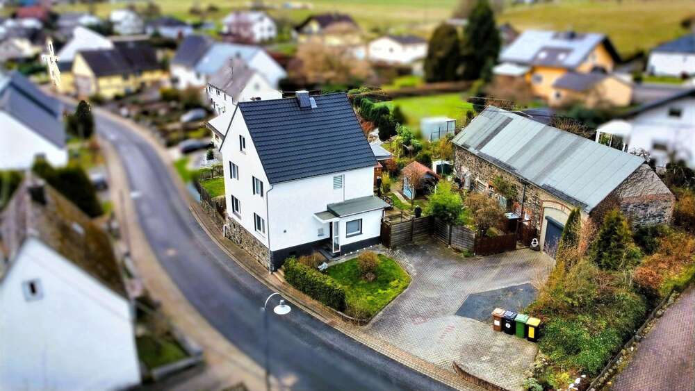 Thumbnail-Haus zum Kaufen in Elbingen 249.000,00 € 104 m²