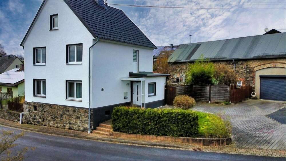 Thumbnail-Haus zum Kaufen in Elbingen 237.000,00 € 104 m²