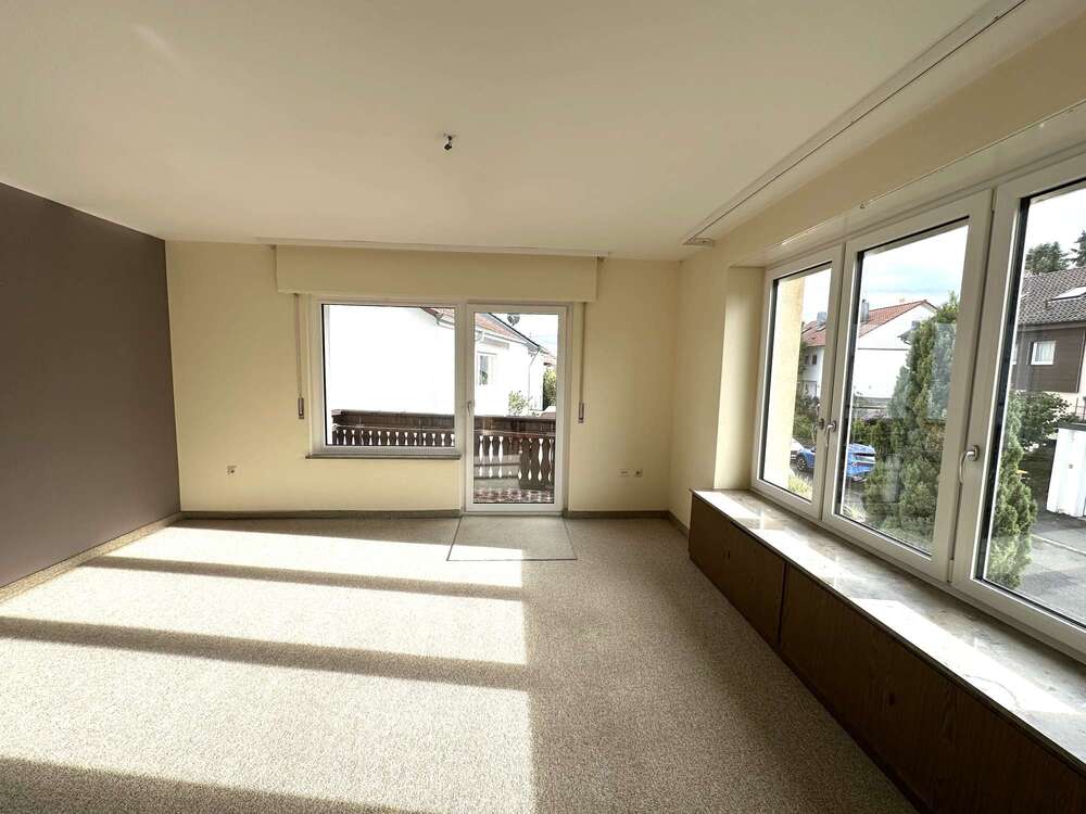 Thumbnail-Wohnung zum Kaufen in Esslingen 372.000,00 € 80 m²