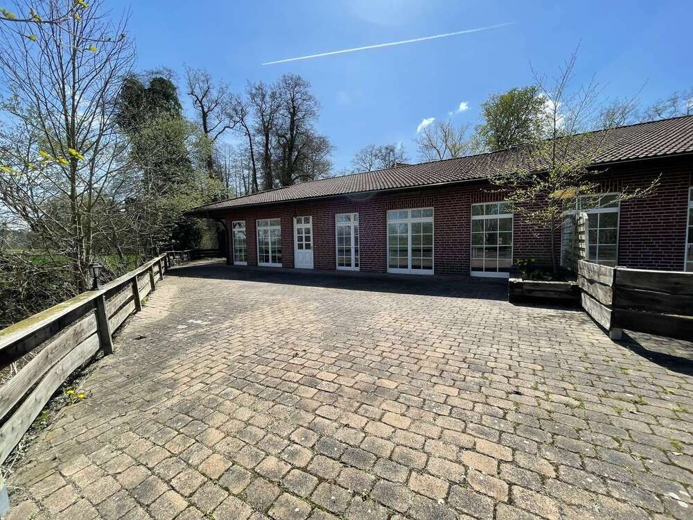 Thumbnail-Wohnung zum Mieten in Neustadt a.Rbge. 990,00 € 124.86 m²