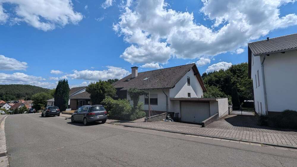 Thumbnail-Haus zum Kaufen in Hauenstein 305.000,00 € 190 m²