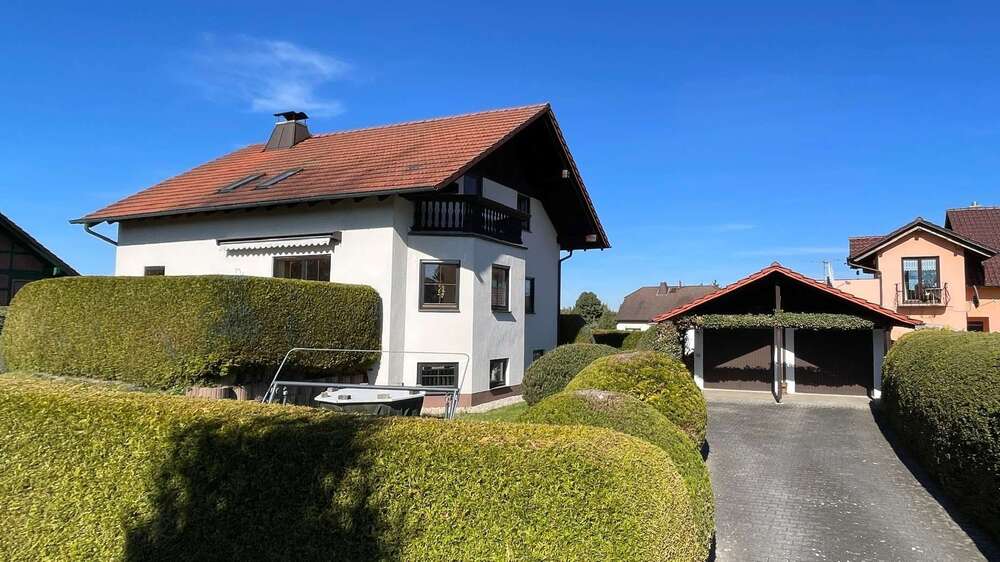 Thumbnail-Haus zum Kaufen in Werdau 348.700,00 € 140 m²