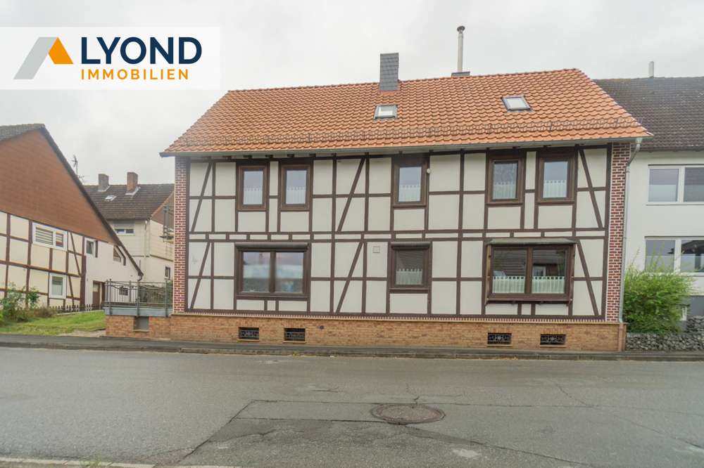 Thumbnail-Haus zum Kaufen in Diemelstadt Helmighausen 299.999,00 € 239 m²