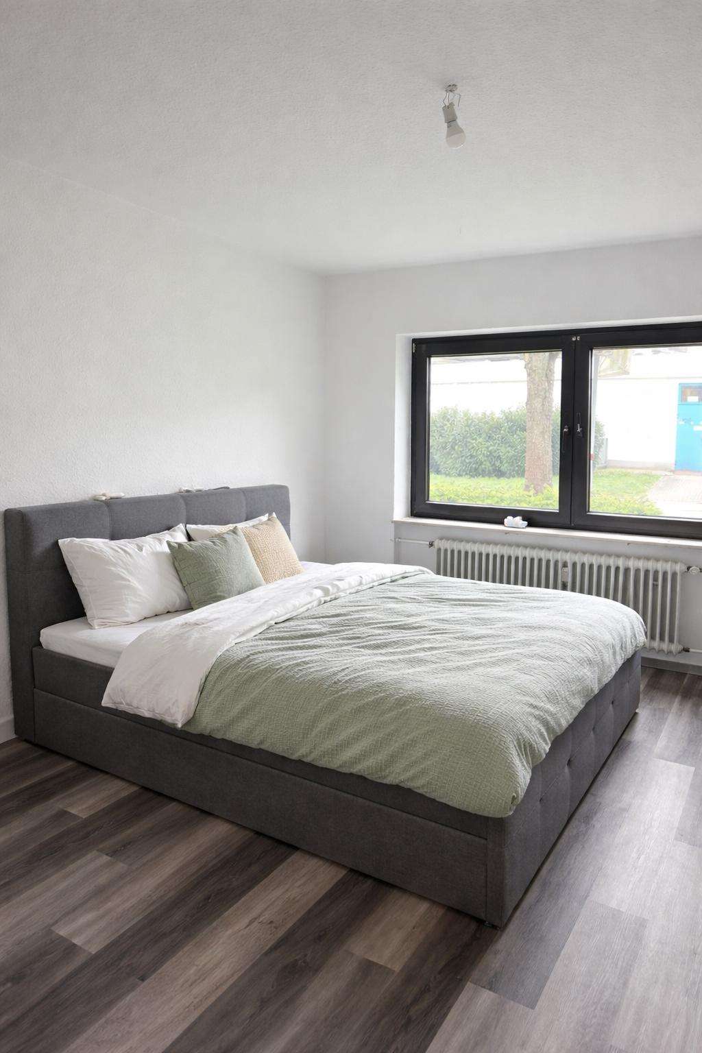 Thumbnail-Wohnung zum Mieten in Karlsruhe 1.250,00 € 93 m²