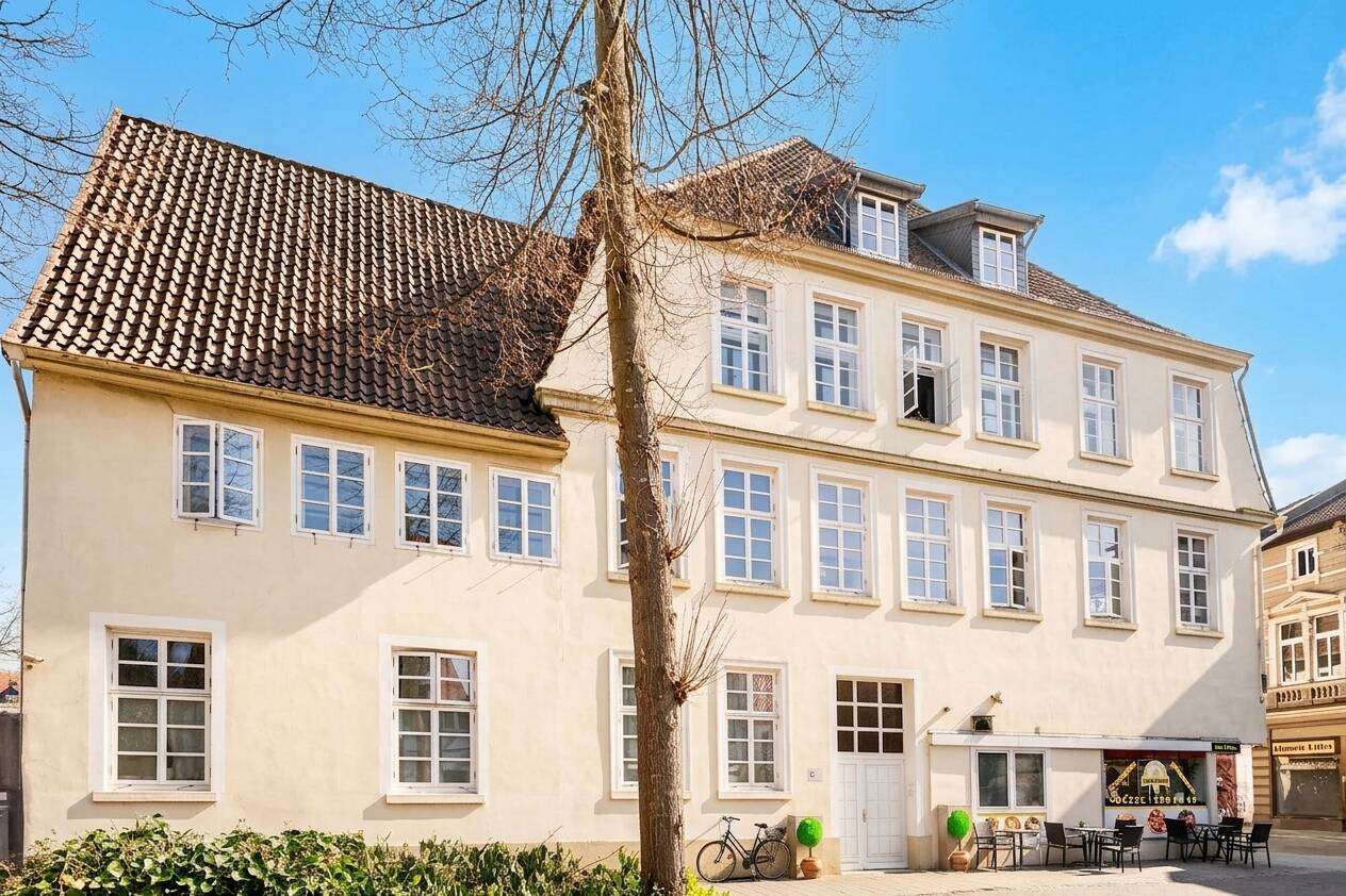 Thumbnail-Haus zum Kaufen in Herford 1.620.000,00 € 783.73 m²