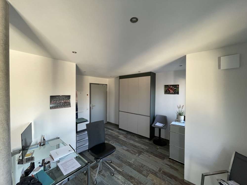 Thumbnail-Wohnung zum Kaufen in Bad Aibling 385.000,00 € 50.99 m²