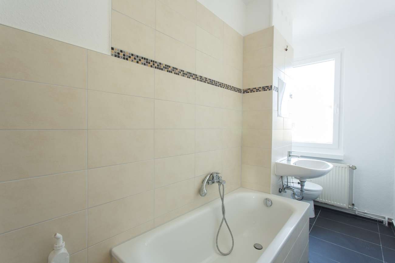 Thumbnail-Wohnung zum Mieten in Burg 376,55 € 57.93 m²