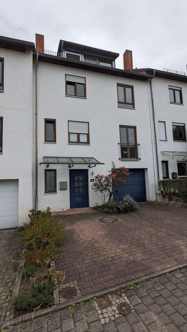 Thumbnail-Haus zum Kaufen in Baden-Baden 650.000,00 € 150 m²