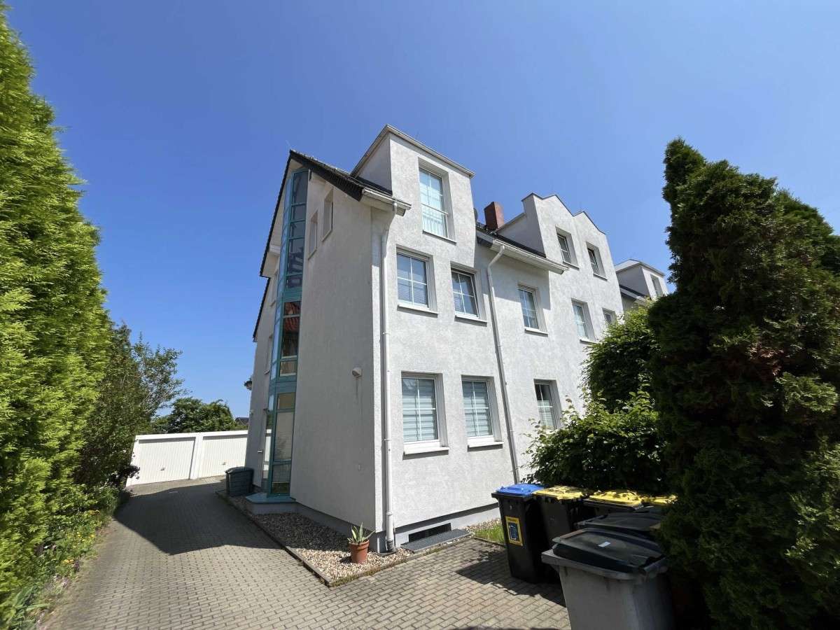 Thumbnail-Wohnung zum Kaufen in Dresden 245.000,00 € 85 m²