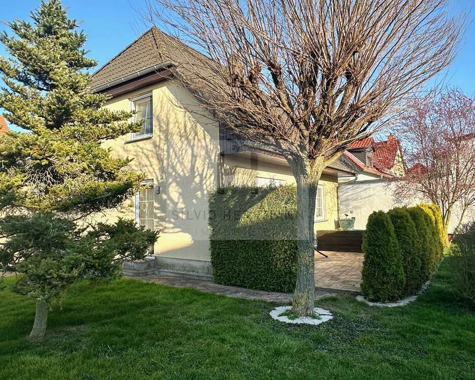 Thumbnail-Haus zum Kaufen in Schkeuditz Radefeld 345.000,00 € 110 m²