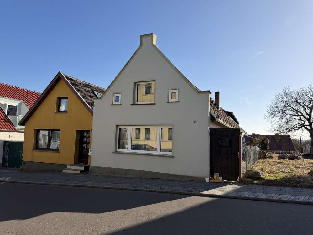 Thumbnail-Haus zum Kaufen in Bergen auf Rügen 173.000,00 € 175.55 m²