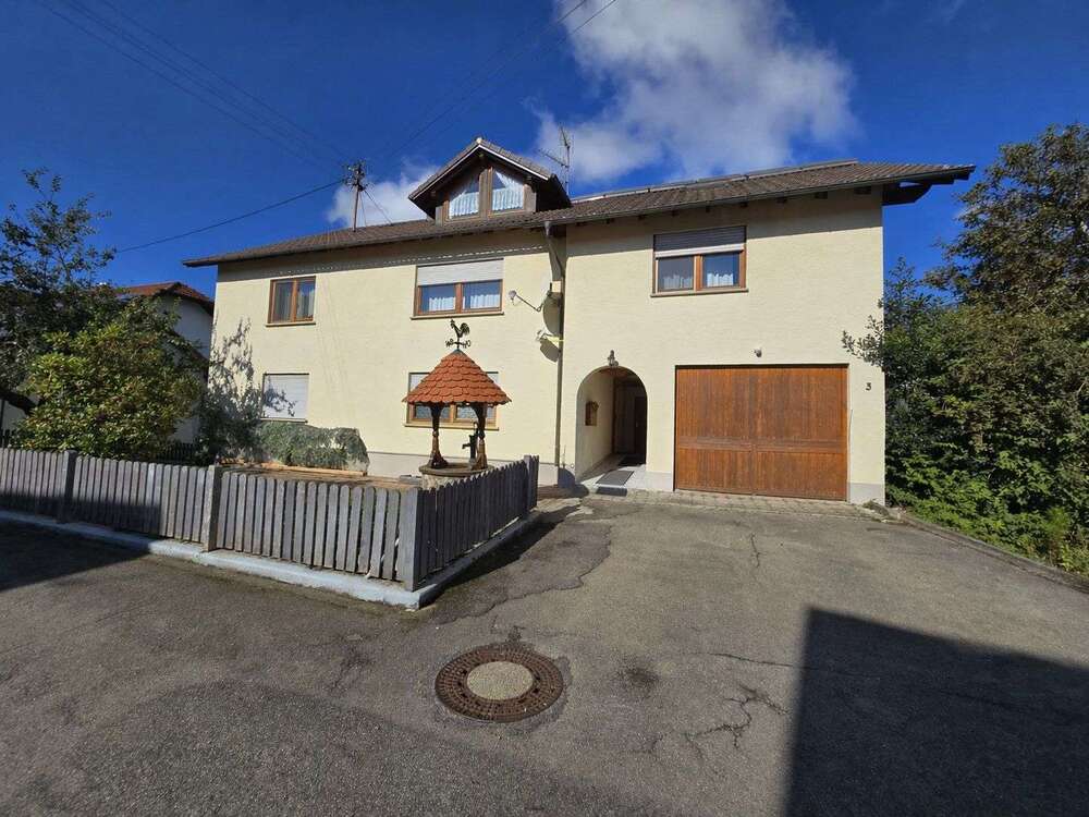 Thumbnail-Wohnung zum Mieten in Bad Waldsee- Michelwinnaden 600,00 € 76.2 m²