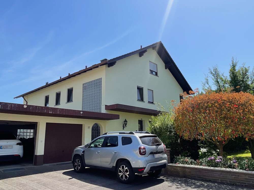 Thumbnail-Wohnung zum Kaufen in Wörth am Main 215.000,00 € 86 m²