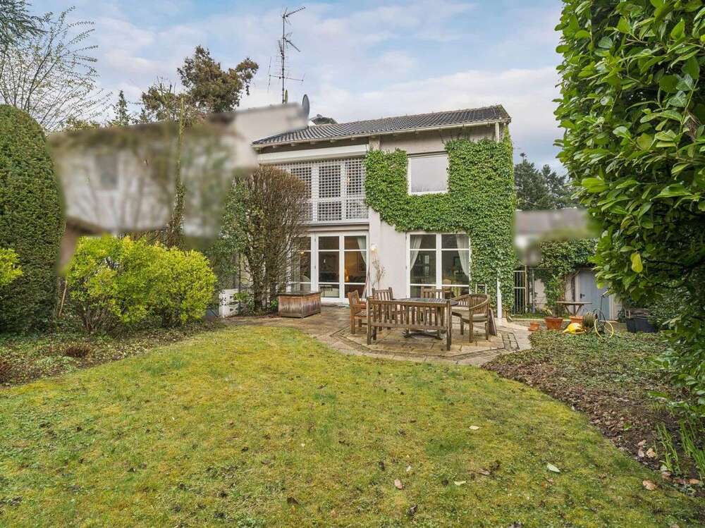 Thumbnail-Haus zum Kaufen in Bad Homburg vor der Höhe 1.299.000,00 € 120 m²