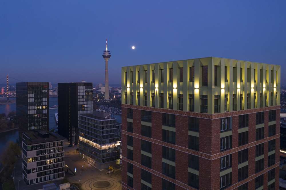 Thumbnail-Wohnung zum Mieten in Düsseldorf 3.000,00 € 71.66 m²