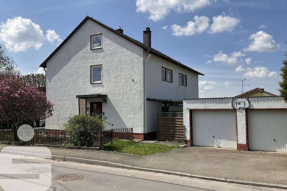 Thumbnail-Haus zum Kaufen in Weißenhorn 389.000,00 € 216 m²