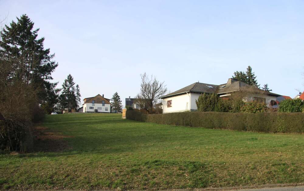 Thumbnail-Grundstück zu verkaufen in Butzbach-Maibach 198.500,00 € 937 m²