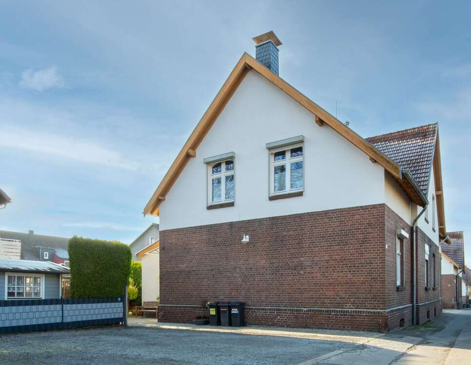 Thumbnail-Haus zum Kaufen in Bochum Linden 239.000,00 € 76 m²