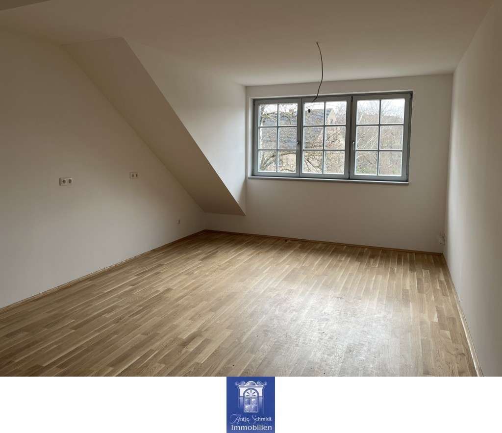 Thumbnail-Wohnung zum Mieten in Pirna 1.149,00 € 104.41 m²