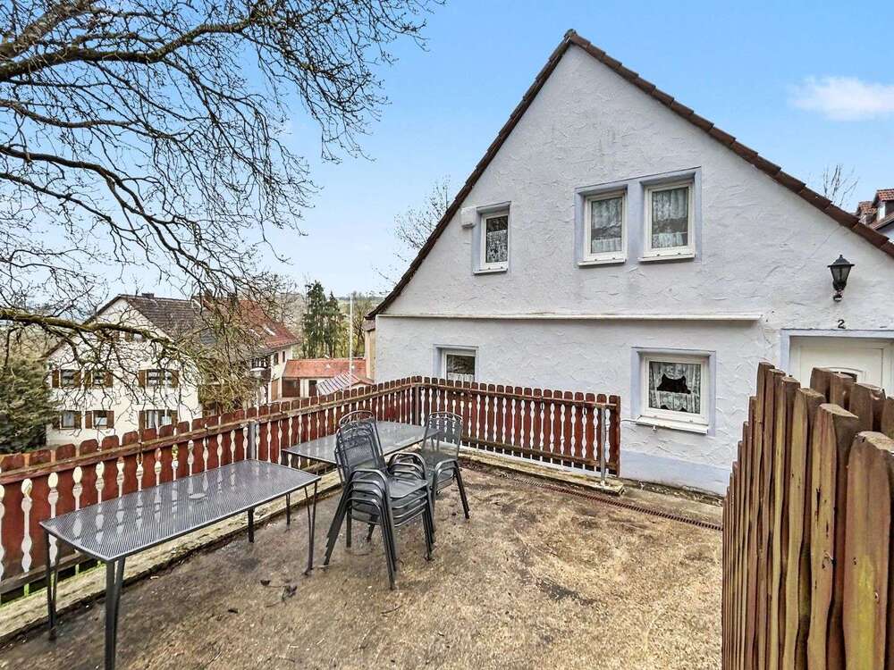 Thumbnail-Haus zum Kaufen in Weißenburg in Bayern 149.000,00 € 110.95 m²