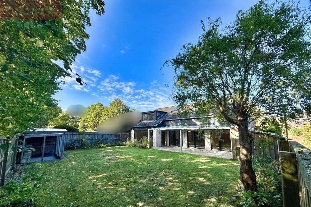 Thumbnail-Haus zum Kaufen in Langenhagen 599.000,00 € 219.8 m²