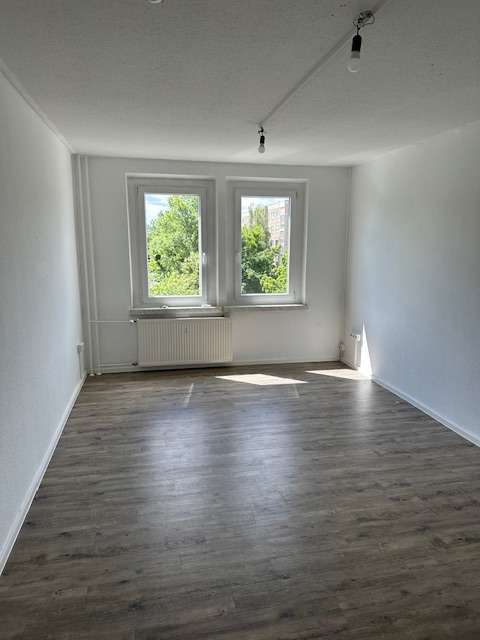 Thumbnail-Wohnung zum Mieten in Dresden 430,00 € 61.72 m²