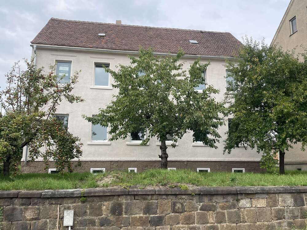 Thumbnail-Haus zum Kaufen in Löbau 249.000,00 € 168 m²