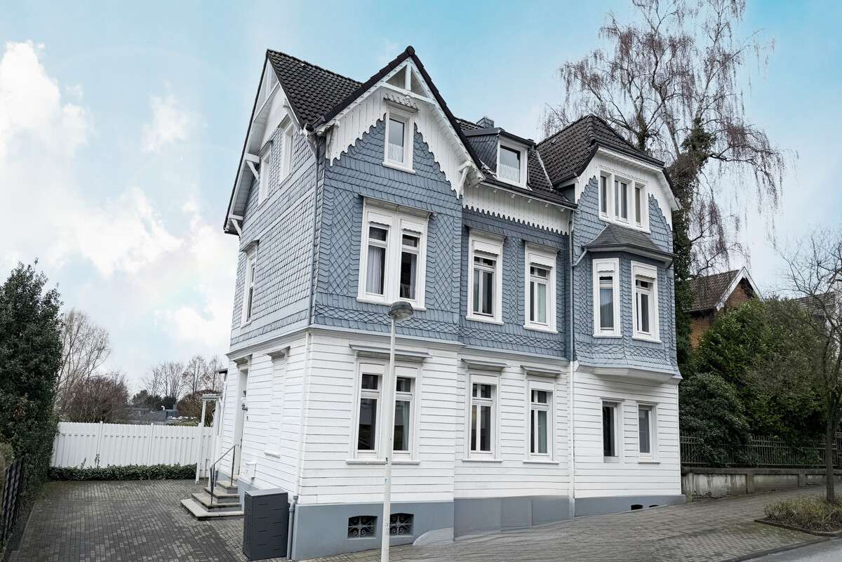 Thumbnail-Haus zum Kaufen in Solingen 448.000,00 € 289 m²