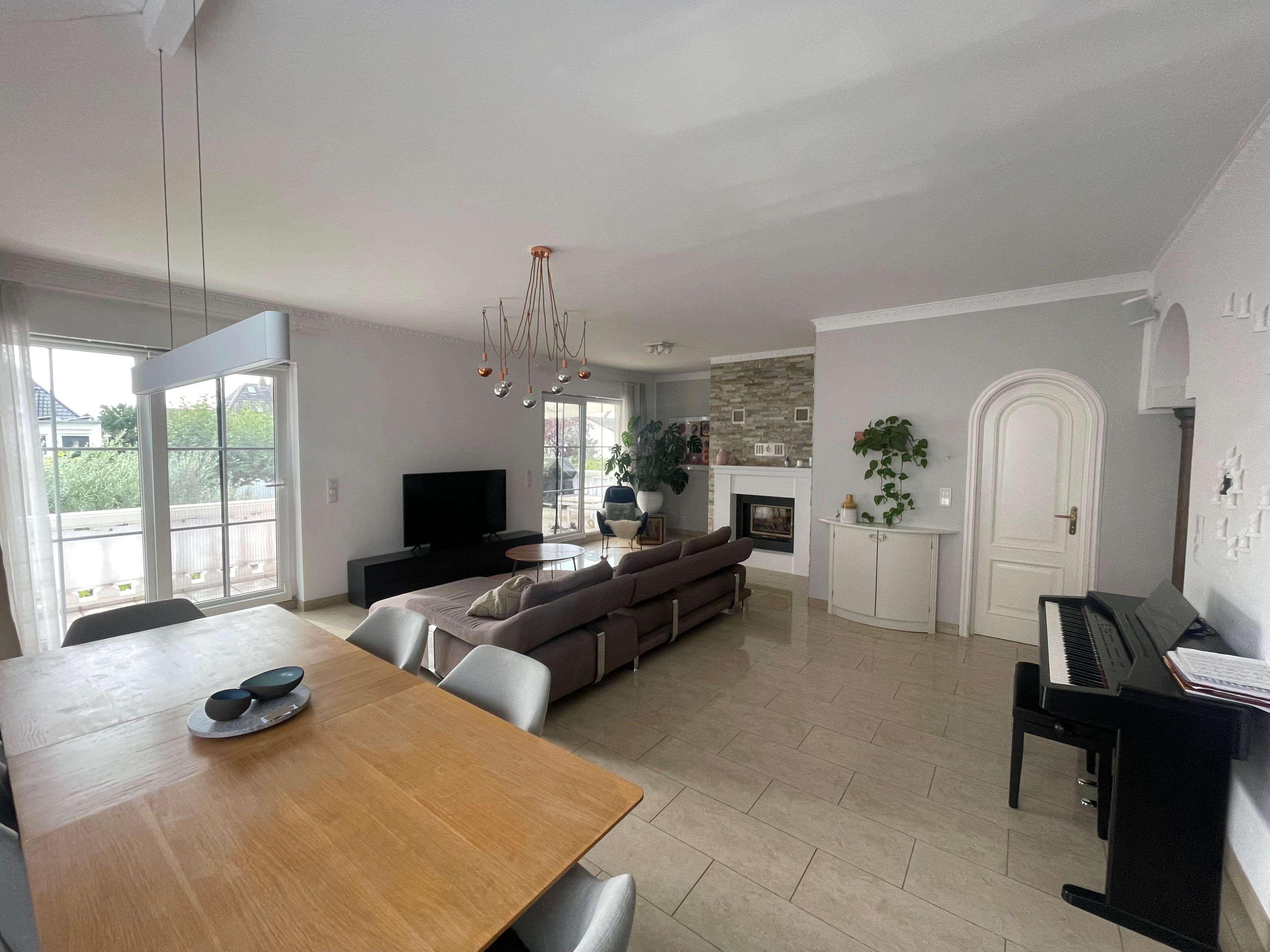 Thumbnail-Wohnung zum Mieten in Rüsselsheim 1.750,00 € 130 m²