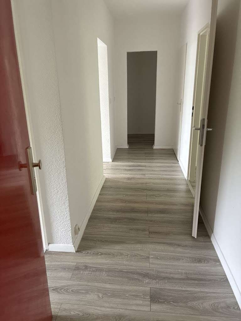 Thumbnail-Wohnung zum Mieten in Wilhelmshaven 410,00 € 61.95 m²