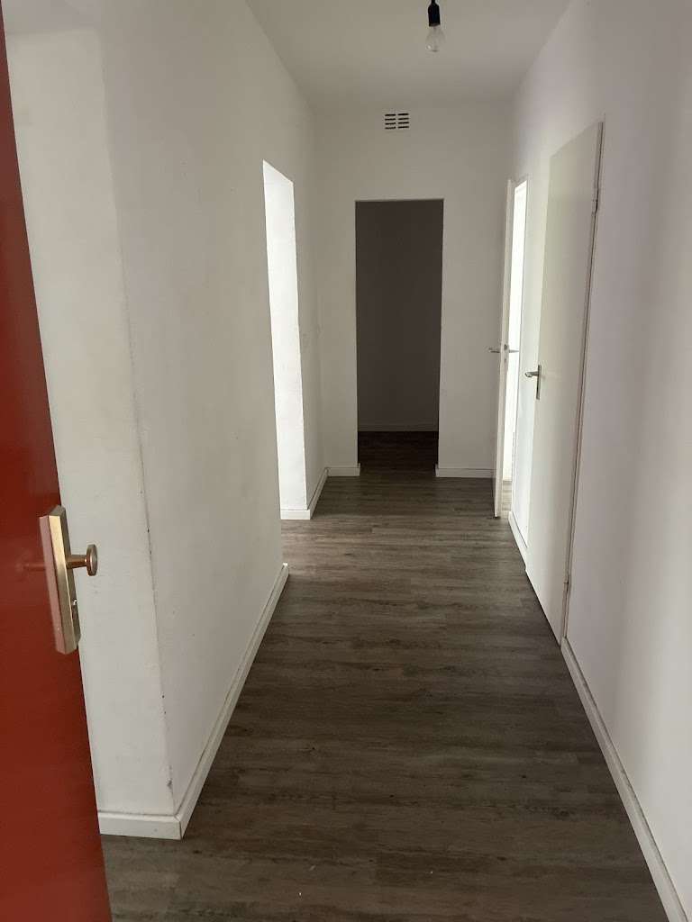 Thumbnail-Wohnung zum Mieten in Wilhelmshaven 390,00 € 61.95 m²