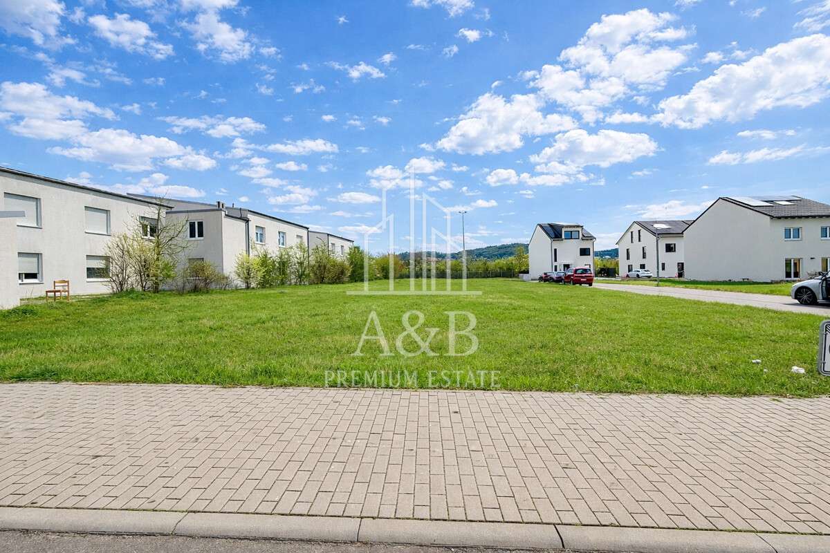 Thumbnail-Grundstück zu verkaufen in Weinheim 379.000,00 € 340 m²