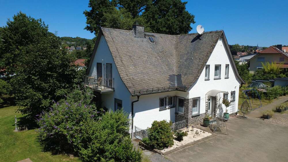 Thumbnail-Haus zum Kaufen in Ortenberg 969.000,00 € 309 m²