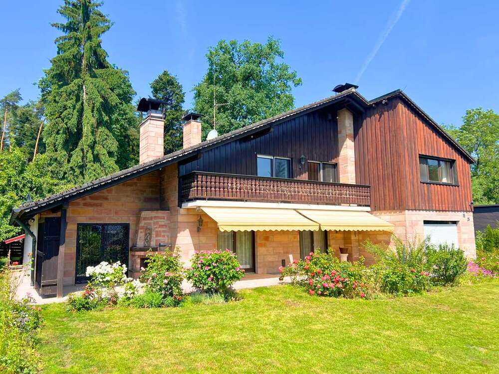 Thumbnail-Haus zum Kaufen in Igensdorf-Unterlindelbach 1.249.000,00 € 362 m²