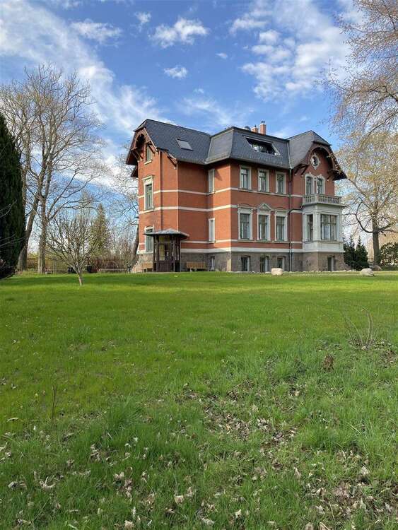 Thumbnail-Wohnung zum Mieten in Naunhof 999,00 € 80 m²