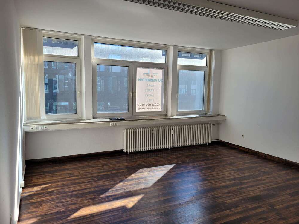 Thumbnail-Wohnung zum Mieten in Duisburg 780,00 € 100 m²