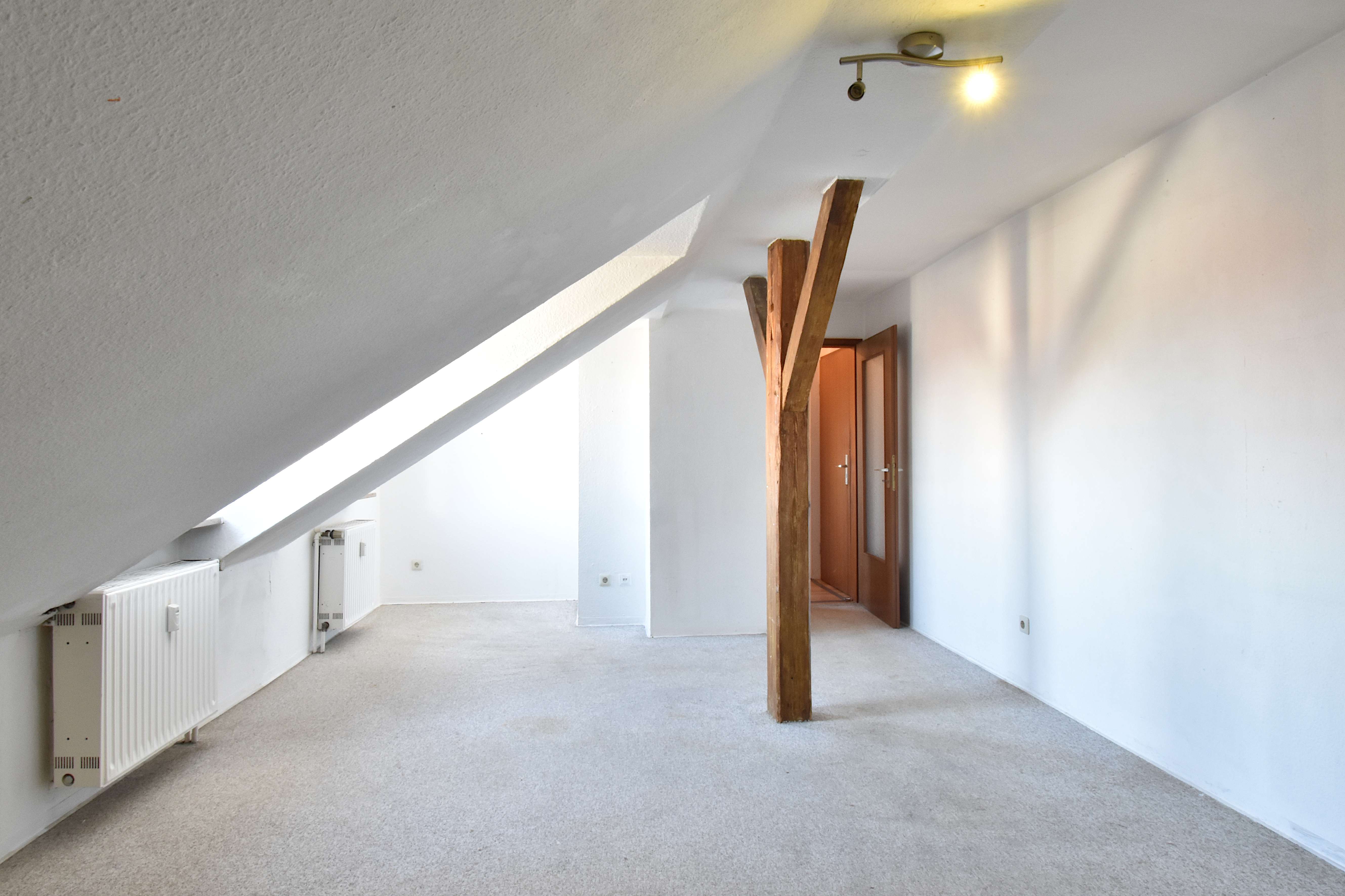 Thumbnail-Wohnung zum Kaufen in Nürnberg 110.000,00 € 26.37 m²