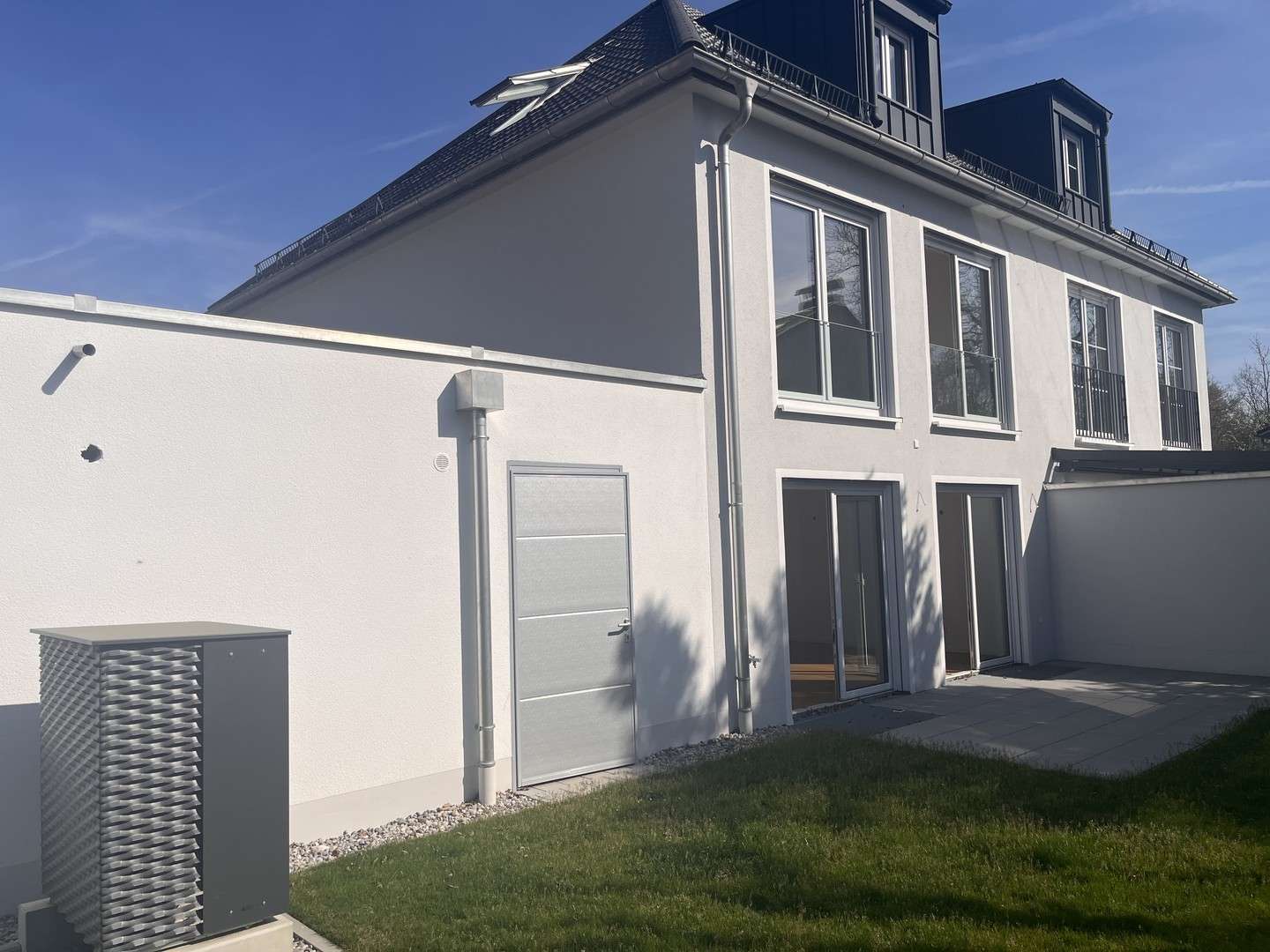 Thumbnail-Haus zum Kaufen in Germering 1.400.000,00 € 158 m²