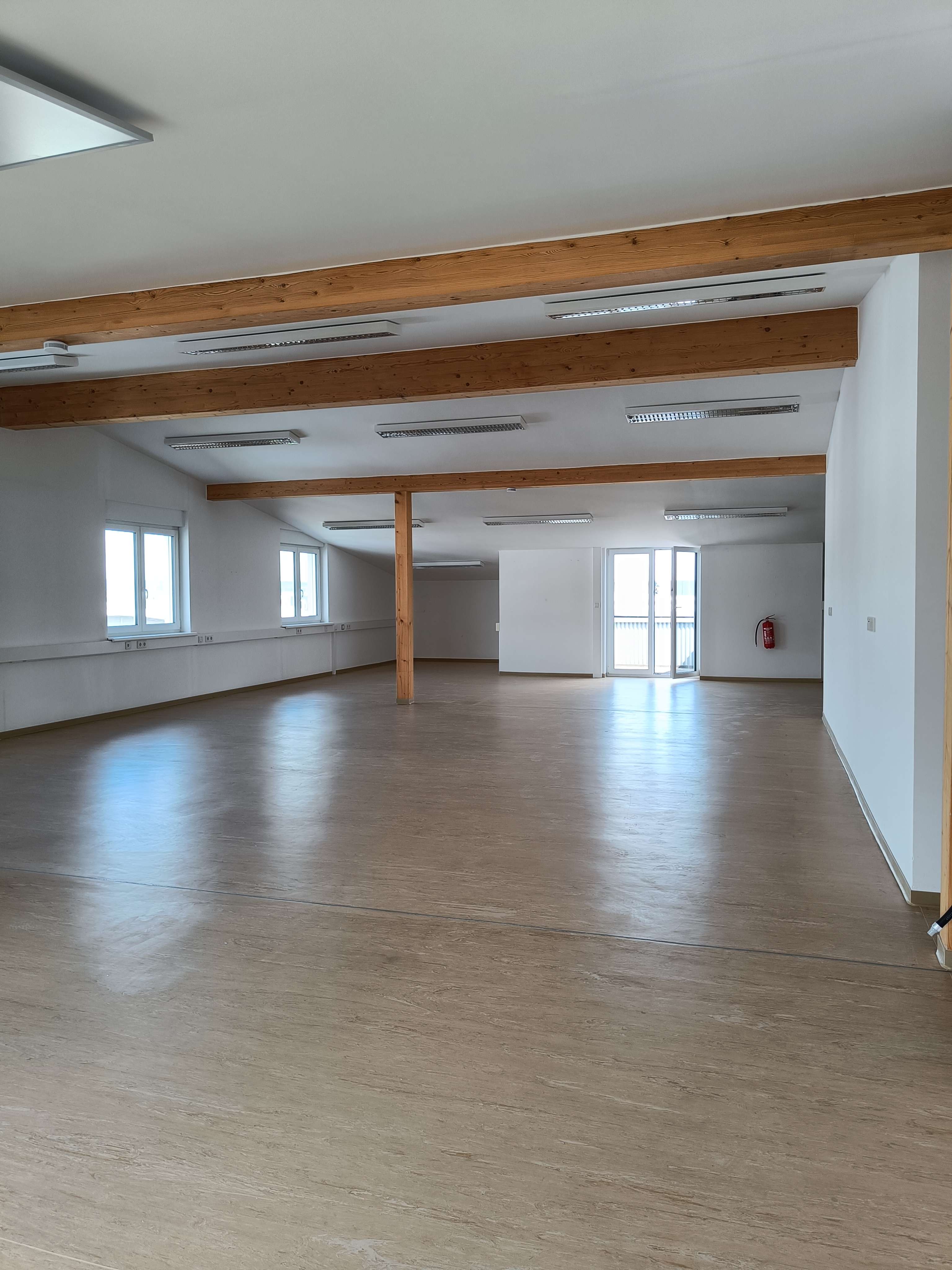 Thumbnail-Büro in Neu-Anspach 1.190,00 € 170 m²