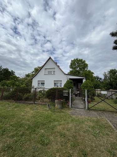 Thumbnail-Haus zum Kaufen in Dessau-Roßlau OT Neeken 57.000,00 € 90 m²