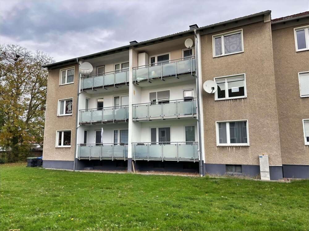 Thumbnail-Wohnung zum Kaufen in Bad Salzuflen 135.000,00 € 66 m²