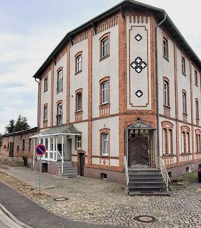 Thumbnail-Haus zum Kaufen in Mieste 270.000,00 € 413 m²